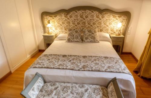 Coles Hotel | Discover CASA RECTORAL DE SAN EUSEBIO with Pool & Ocean View