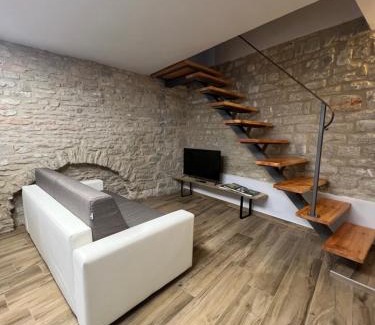 Gualdo Tadino Apartment | Welcoming Stay at Casa Reggiaio with Family-Friendly Amenities
