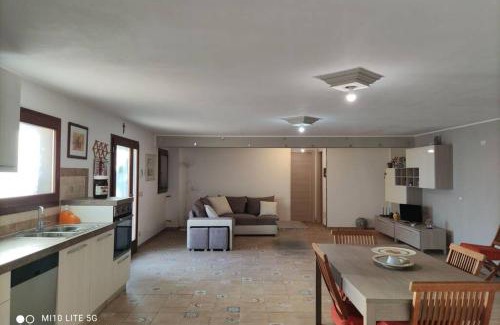 Pozzallo Apartment | Casa Relax: Family-Friendly Retreat with Private Parking