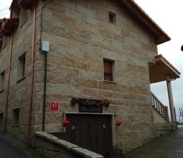 Requias Apartment | Family-Friendly Casa Requias - Guest Rated 9.6/10