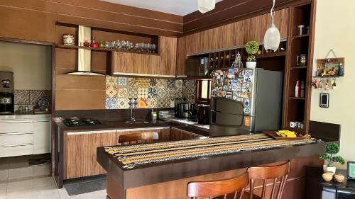Bananeiras House | Inviting Casa Retrô Chique Bananeiras - 4-Star Family Retreat