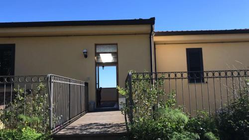 Castelmola Apartment | Pet-Friendly Casa Rex: Rated 9.4 by Happy Guests