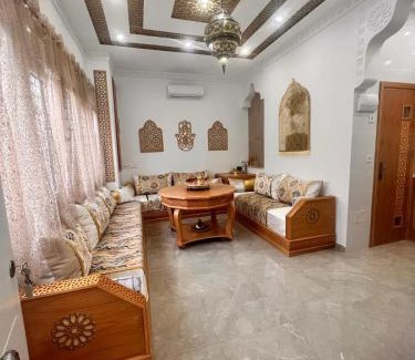 Los Cuarteros House | Discover Casa Riad Amor Marrakech - Family-Friendly Retreat