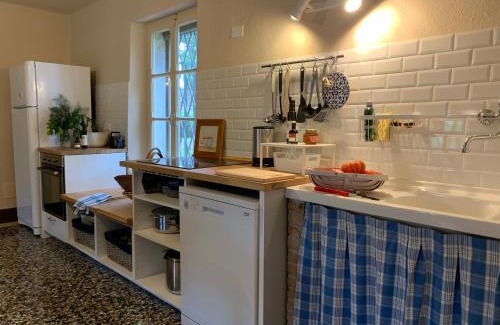 San Pietro in Cariano House | Embrace Comfort at Casa Ricamadora with Ocean Views