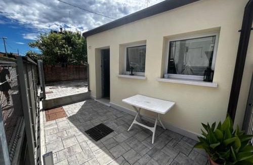 Carpenedo Apartment | Discover Casa Rielta: Family & Pet-Friendly Retreat