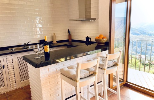 Canar House | Casa Rif - Modern Townhouse with Panoramic Views & Spa