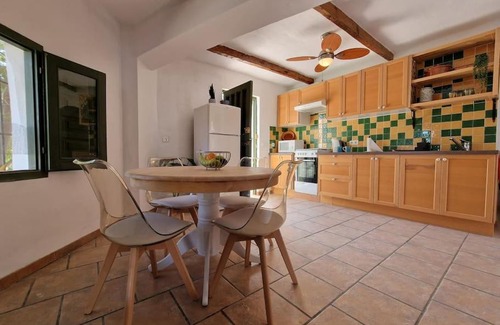 Lubrin House | Pet-Friendly Oceanfront Cottage with Pool and Great Reviews