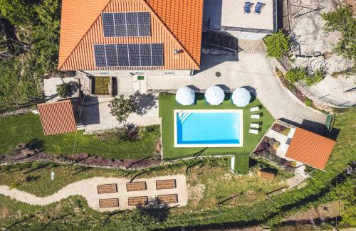 Sao Pedro do Sul House | Experience Casa Rio Contença T5: Oceanfront Bliss Awaits