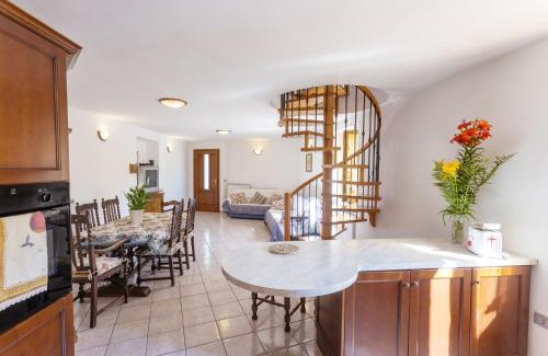 Vesio Apartment | Casa Rita: Family & Pet-Friendly Getaway with Great Reviews