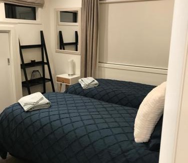 Porirua House | Experience Comfort at Casa Riveria - Your Ideal Getaway