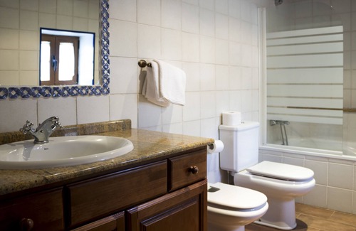 Monterroso House | Elegant Casa Roán: Top Amenities & Guest Rated 9.4/10