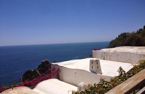 Conca dei Marini Apartment | Unforgettable Stays at Casa Roberta - Top-Rated Comfort