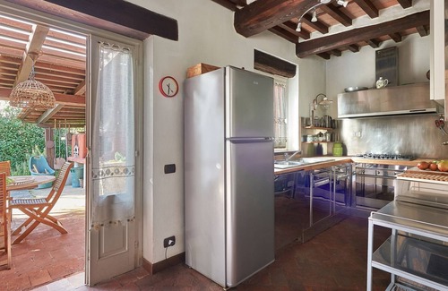 Capannori Villa | Unforgettable Stay at Casa Rocchi, Capannori - 10/10 Rated