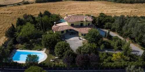 Polverigi Villa | Inviting Casa Roda: Villa with Pool and Ocean View in Ancona
