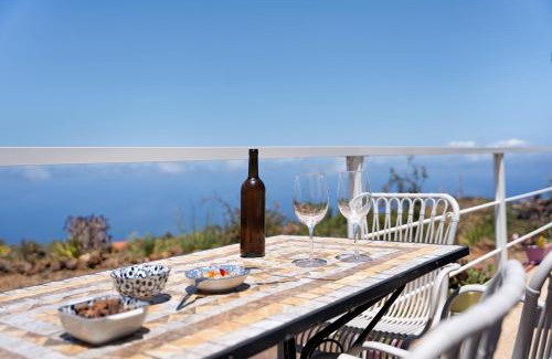Puntagorda House | Discover Casa Rodri: Pet-Friendly Retreat with Hot Tub