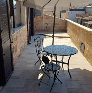 Gela House | Discover Casa Vacanze Romano - Perfect for Families