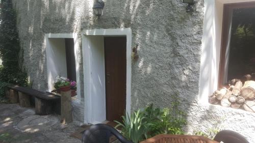 Delebio House | Welcoming Casa Ronit: Pet-Friendly and Family-Approved Stay
