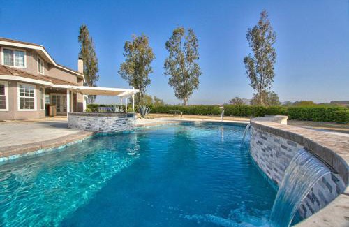 Temecula House | Relax at Casa Rosé: Family-Friendly Retreat with Hot Tub