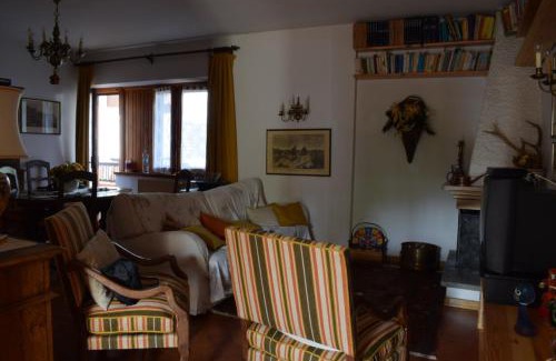 Pescasseroli Apartment | Guest Rated: Casa Rosa with Family-Friendly Amenities