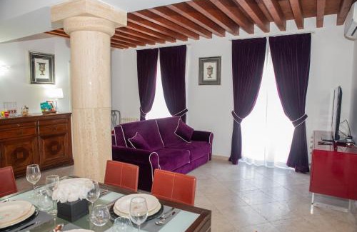 Tivoli Apartment | Top-Rated Casa Rosa with Free Parking and Wi-Fi Access