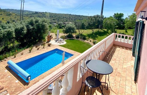 Sargacal Villa | Casa Rosa: 4-Star Oceanfront Retreat with Pool & Top Reviews