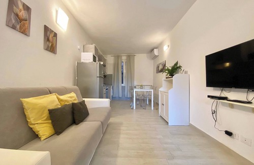 San Lorenzo della Costa Apartment | Relax at Pink House Three with Ocean Views & Pet-Friendly Stay