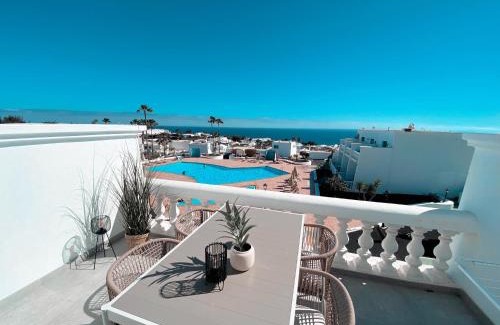 Los Mojones Apartment | Discover Casa Rosalía II: Oceanfront Haven in Puerto del Carmen
