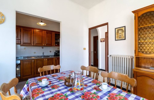 Artallo Apartment | Casa Rosella by Interhome