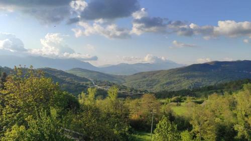 Rionero Sannitico House | Cozy Casa Rosi: Loft Retreat in the Mountains of Roccaraso