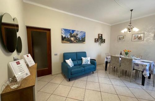 Castelfidardo Apartment | Experience CASA ROSSA CASTELFIDARDO: Pet & Child Friendly Escape