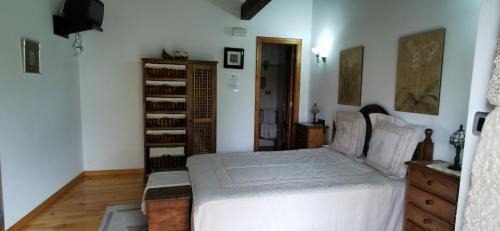 Baltar House | Discover Casa Rousia: Oceanfront Retreat with Spa & Pool