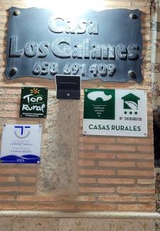 Villanueva de los Infantes House | Discover Casa Rural Los Galanes: Child-Friendly Retreat