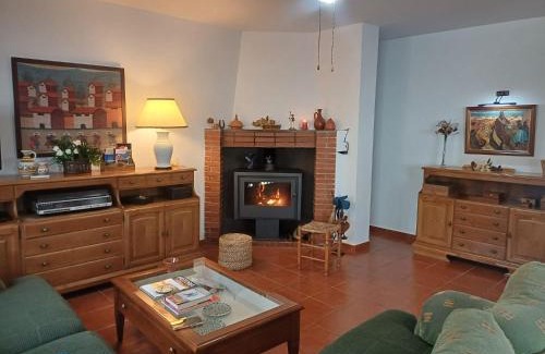 El Cristo del Espiritu Santo House | Pet-Friendly Casa Rural Valle de los Molinos with Pool
