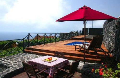 Las Indias House | Beachfront Retreat at Casa Rural La Caldera - Rated 9/10