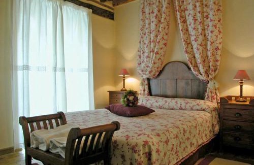 Rascafria House | Pet-Friendly Getaway at Casa Rural Álamo - Valle de El Paular