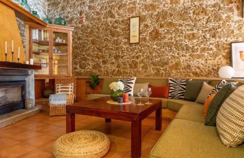 La Tallada d'Emporda House | Explore Pet-Friendly Casas Rurales Near L'Escala