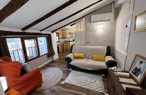 Alcala del Jucar House | Experience Casa Rural Abuela Gaspara: Top-Rated & Family-Friendly