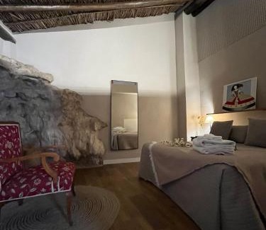 Alcala del Jucar House | Discover Casa Rural Abuelo Daniel: Pet & Child Friendly Stay