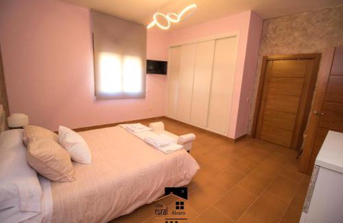 Albares House | Unforgettable Stays at Casa Rural Alvaro - 9.9/10 Rating