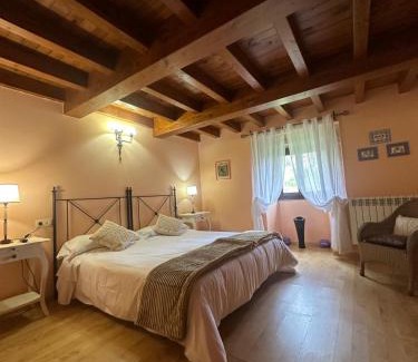 Outeirino House | Relax at Casa Rural Anxeliña with Oceanfront Views