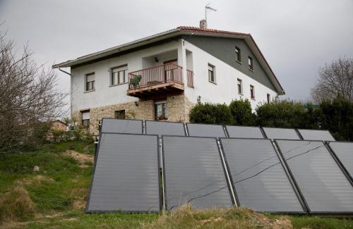 Usurbil House | Pet-Friendly Casa Rural Arratzain with Kitchen & Accessibility