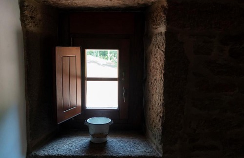 Santiago de Compostela House | Idyllic Casa Rural Completa Río Sarela with Ocean Views