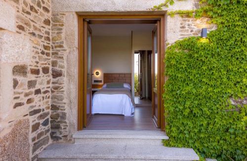 Melide House | Seaside Retreat at Casa Rural Camino Real - 10/10 Rated