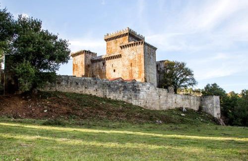 Melide House | Experience Casa Rural Camino Real with Oceanfront Views