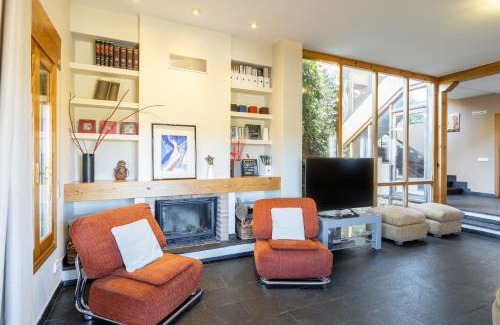 La Matilla Apartment | Pet-Friendly Casa Rural Cantueso 1 with Perfect 10 Rating