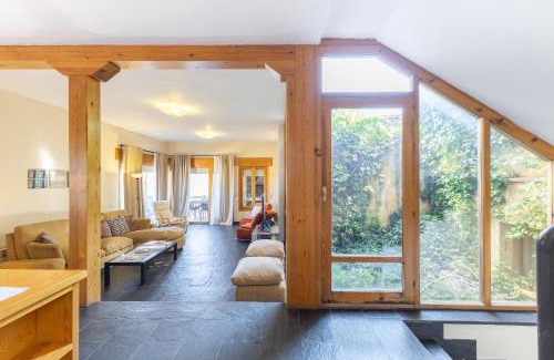 La Matilla Apartment | Pet-Friendly Casa Rural Cantueso 1 with Perfect 10 Rating