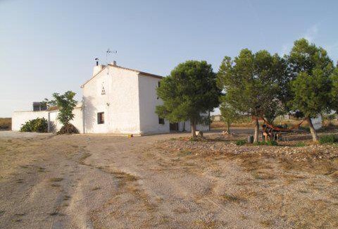 Yecla House | Cozy Casa Rural Casa Máxima with Ocean View & Pool