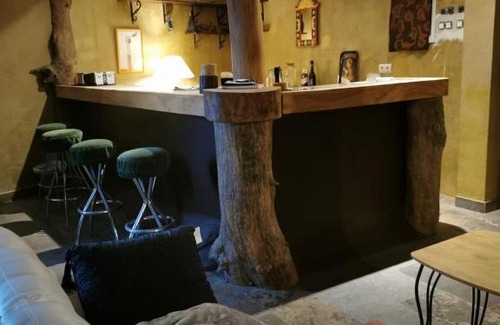 Los Rabanos Villa | Relaxing Casa Rural with Hot Tub, BBQ & Pet Friendly Stay