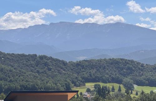 Aravell House | Elegant Rural Retreat in Alt Urgell, Pyrenees - Pet Friendly