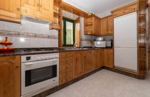 Carnota House | Experience Tranquility at Casa Rural Playa de Carnota